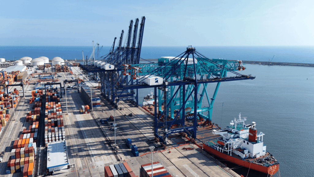 Hutchinson ports ICAVE