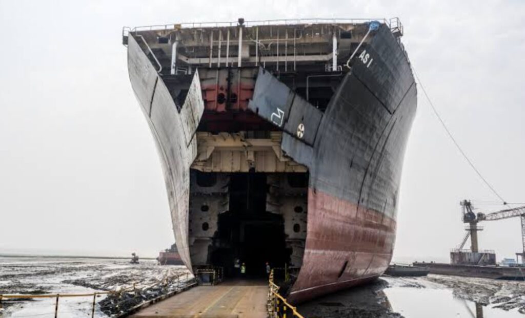 Nine Dead as $4,000 Fine Exposes Shipbreaking Safety Crisis in Bangladesh