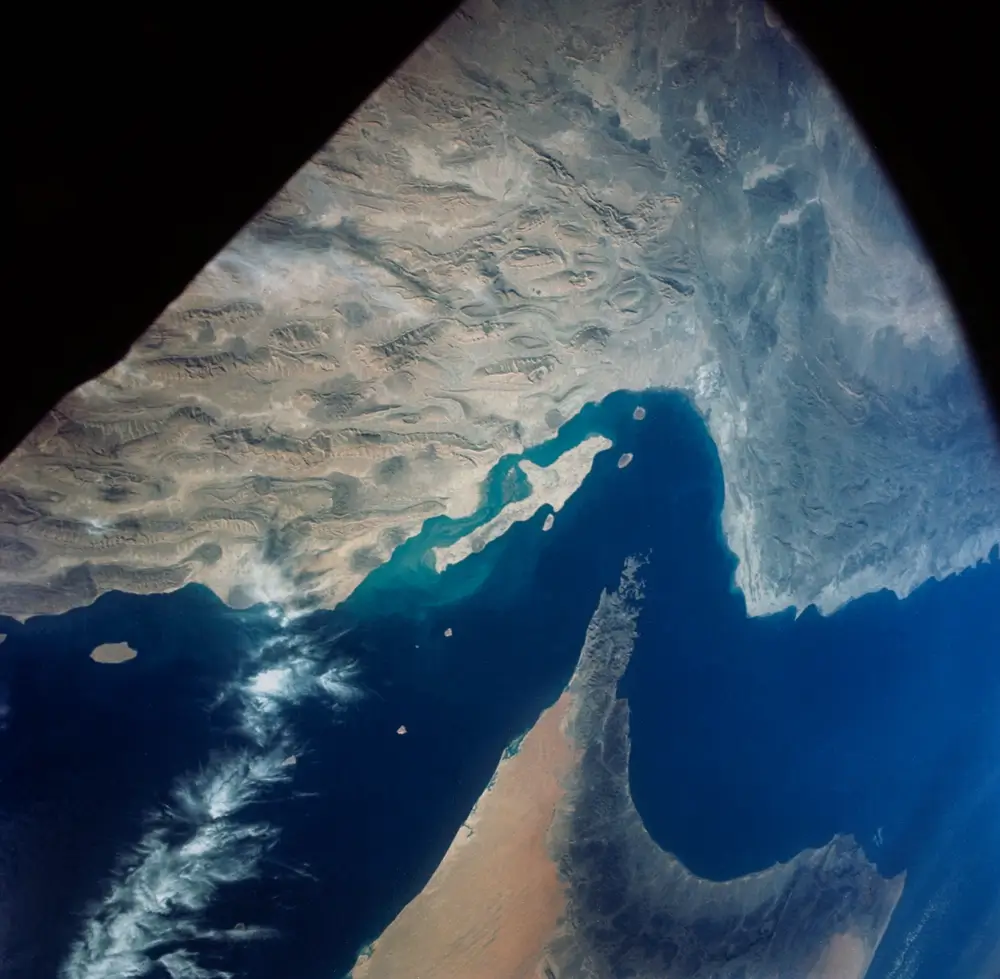 strait of hormuz