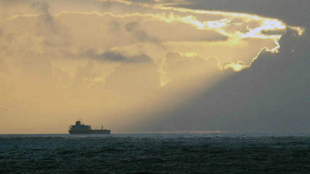 strait of hormuz