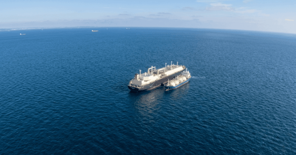 lng bunkering vessel