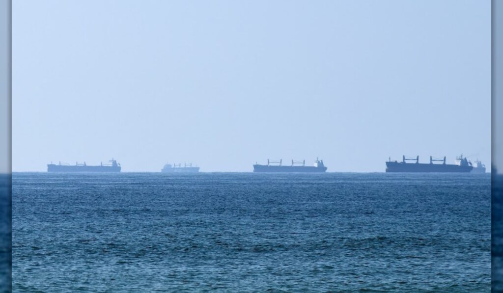 strait of hormuz
