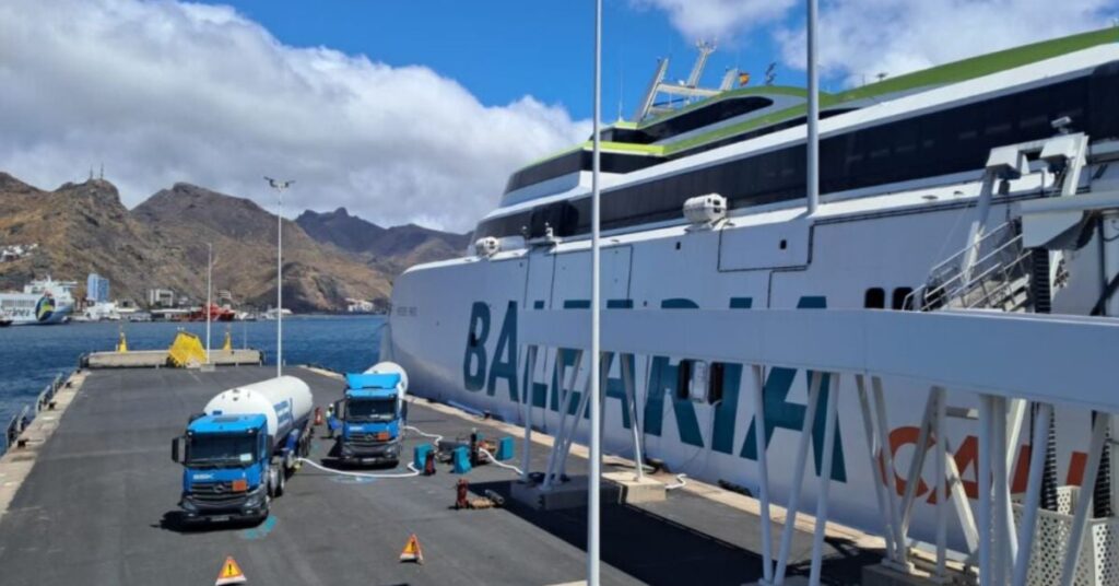 lng refuel