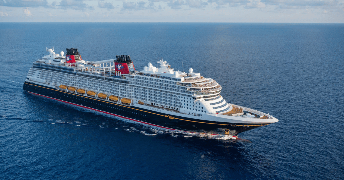 disney cruise ship